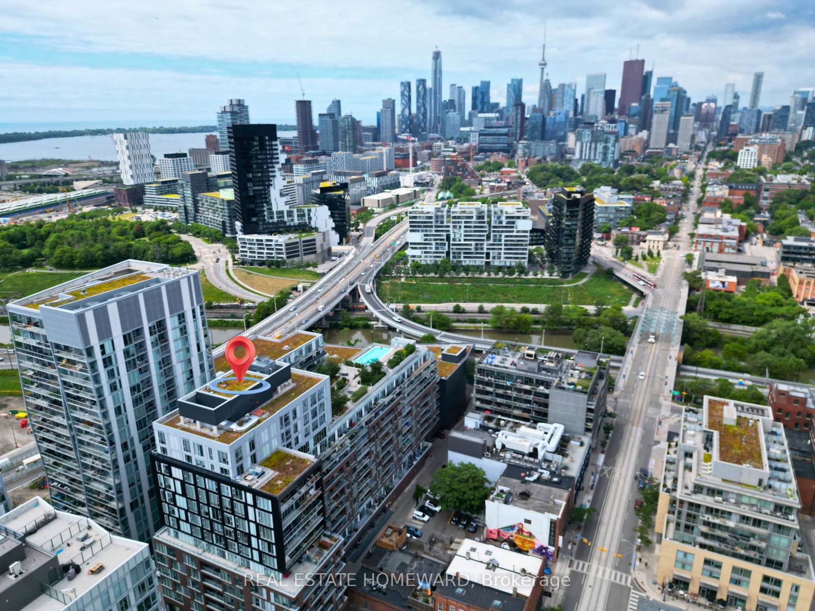 30-baseball-place-toronto-toronto-ontario-e13556124