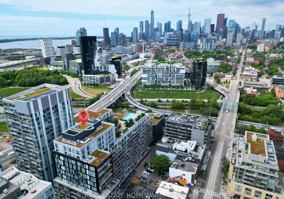 30-baseball-place-toronto-toronto-ontario-e13556124