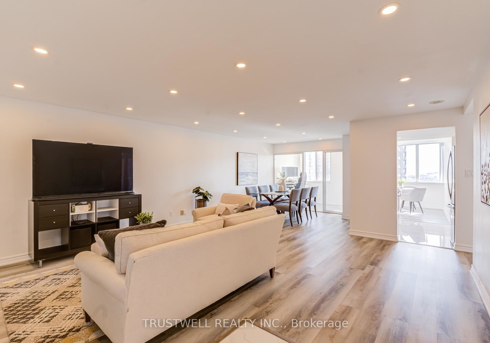 80-alton-towers-circle-toronto-scarborough-ontario-e13556224