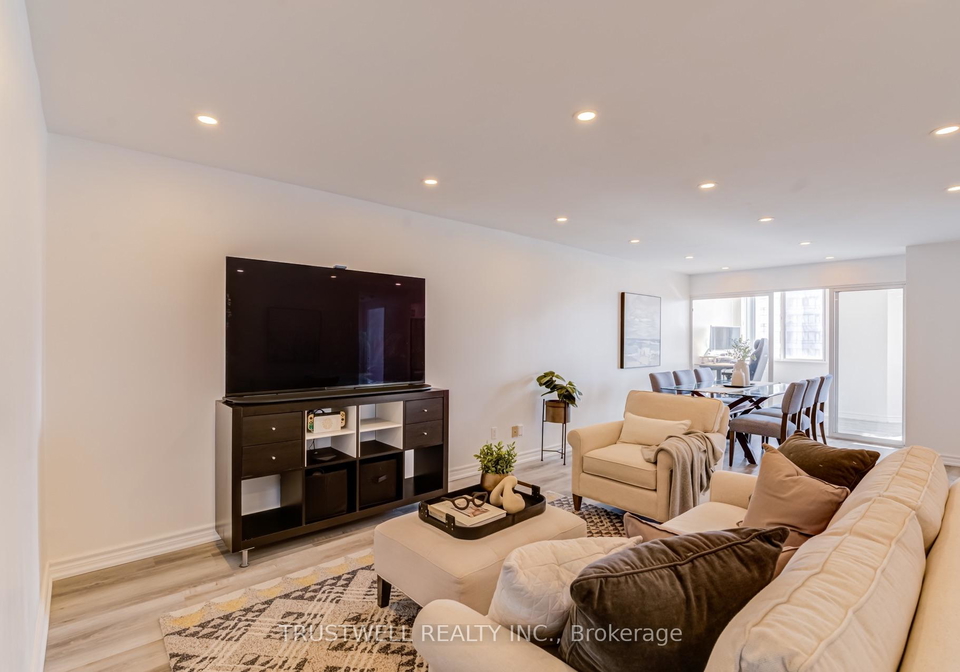 80-alton-towers-circle-toronto-scarborough-ontario-e13556224