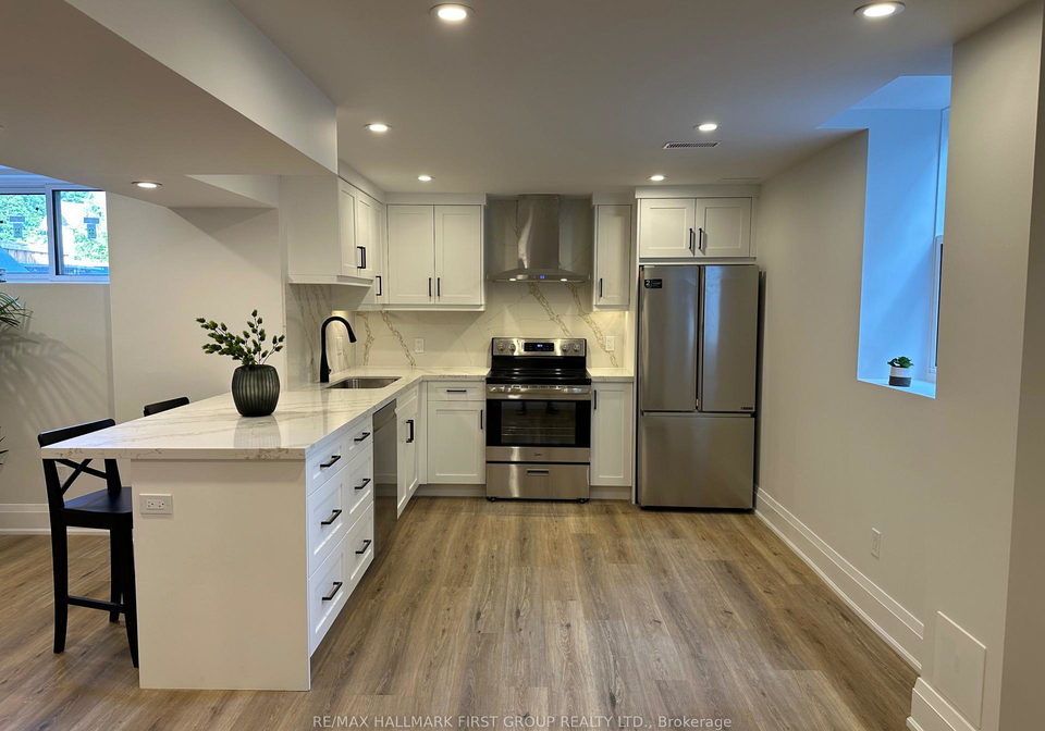 19-donald-powell-crescent-clarington-ontario-e13556522