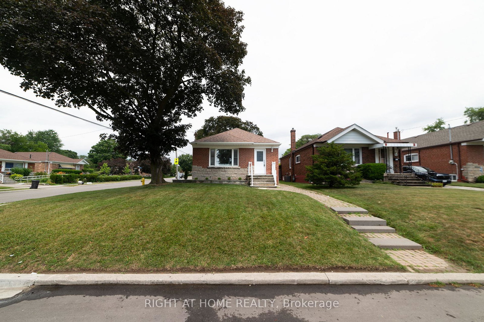 2-midholm-drive-toronto-scarborough-ontario-e13556636