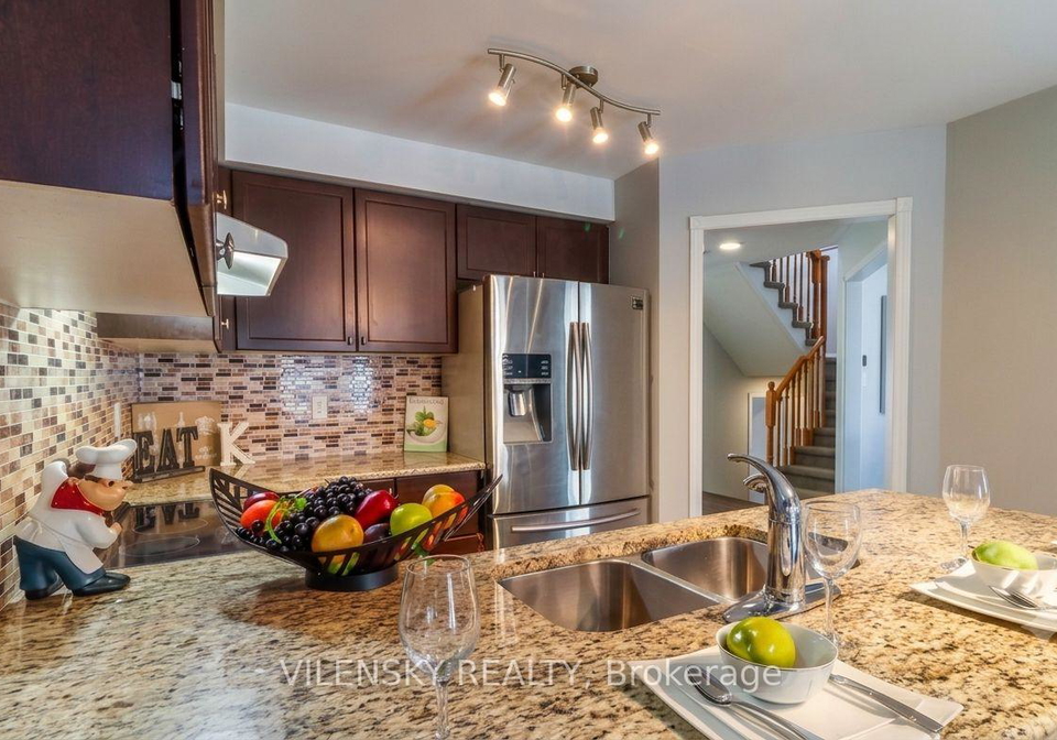 1331-whitelaw-avenue-oshawa-ontario-e13556830