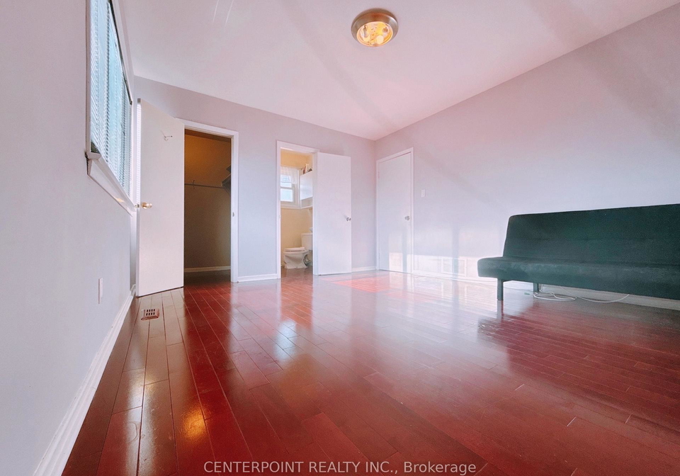 9-oakmeadow-boulevard-toronto-scarborough-ontario-e13556856
