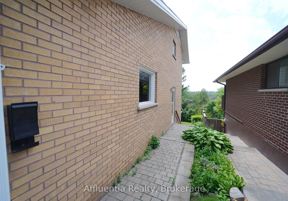 480-elizabeth-street-oshawa-ontario-e13556886