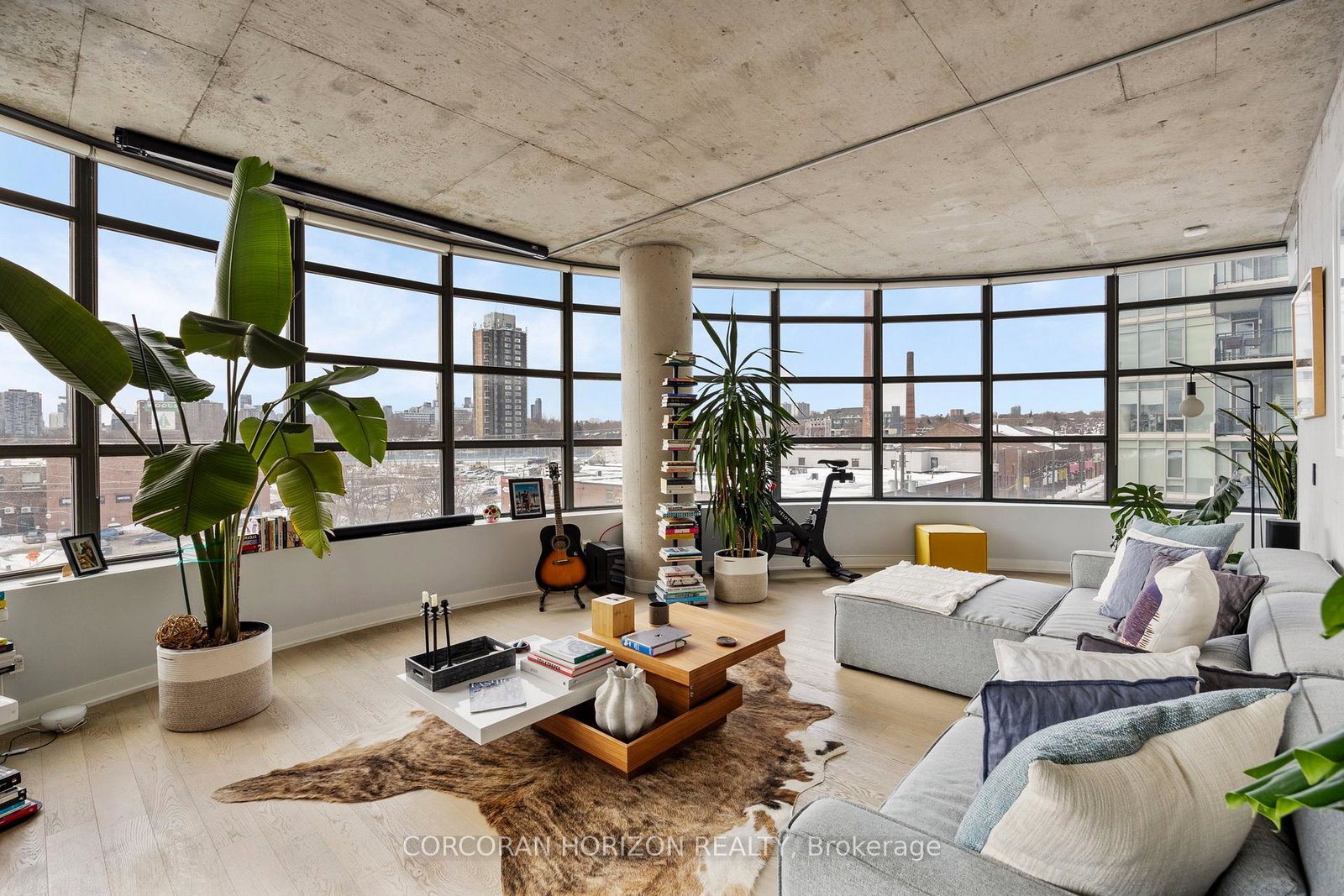 1201-dundas-street-e-toronto-toronto-ontario-e13556954