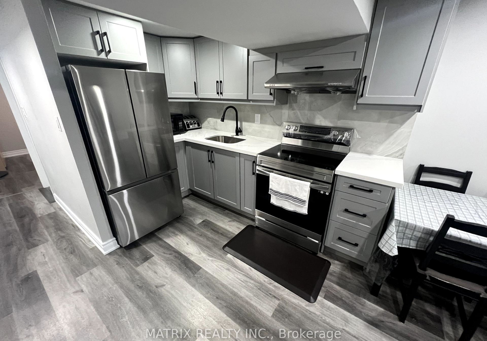 29-warwick-castle-court-toronto-scarborough-ontario-e13557194
