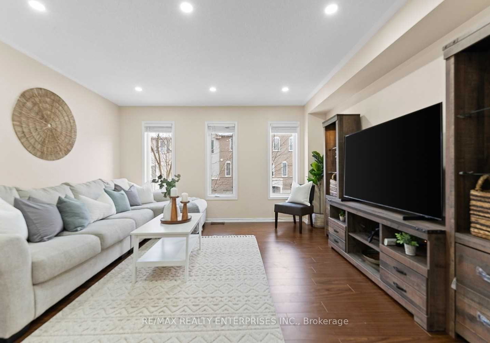 50-mcgonigal-lane-ajax-ontario-e13557264