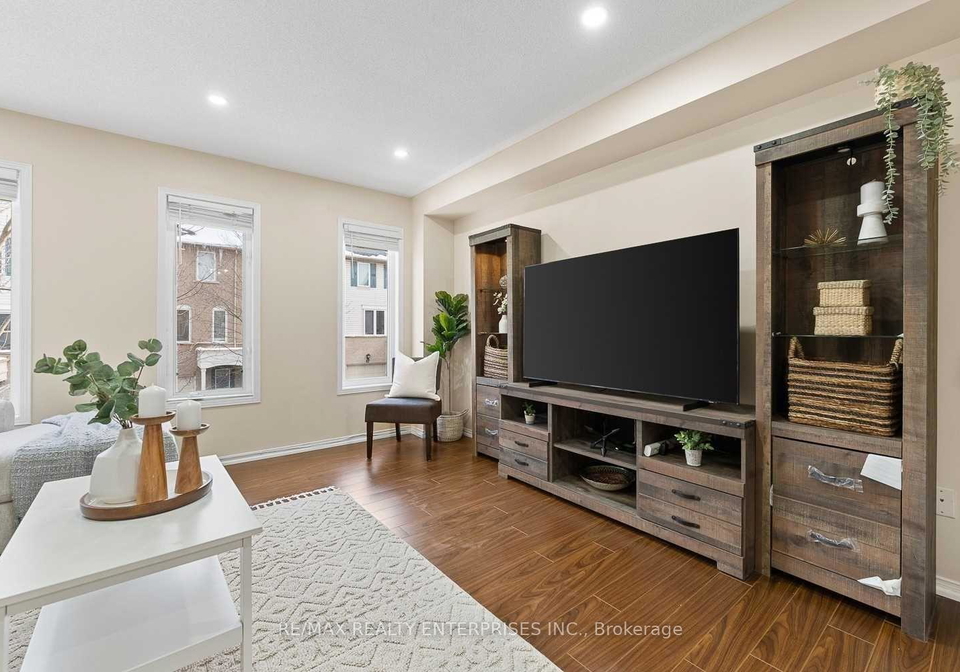 50-mcgonigal-lane-ajax-ontario-e13557264