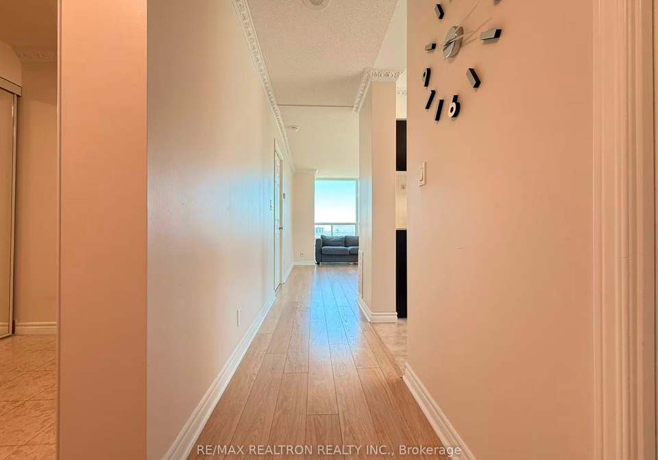 68-grangeway-avenue-toronto-scarborough-ontario-e13557426