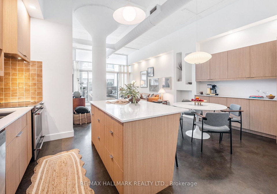 233-carlaw-avenue-toronto-toronto-ontario-e13557516
