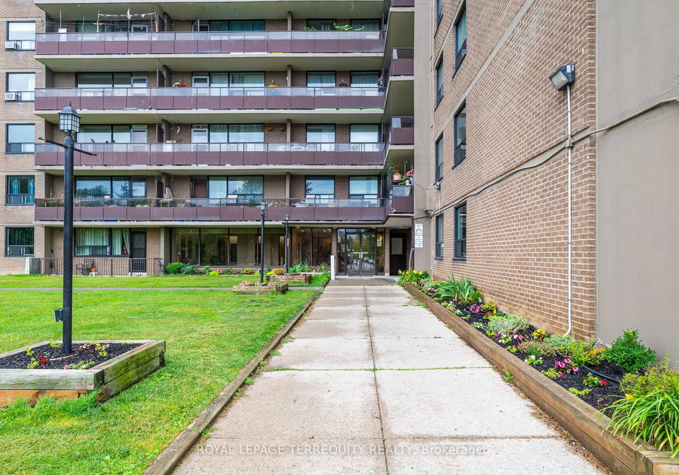 180-markham-road-toronto-scarborough-ontario-e13557790