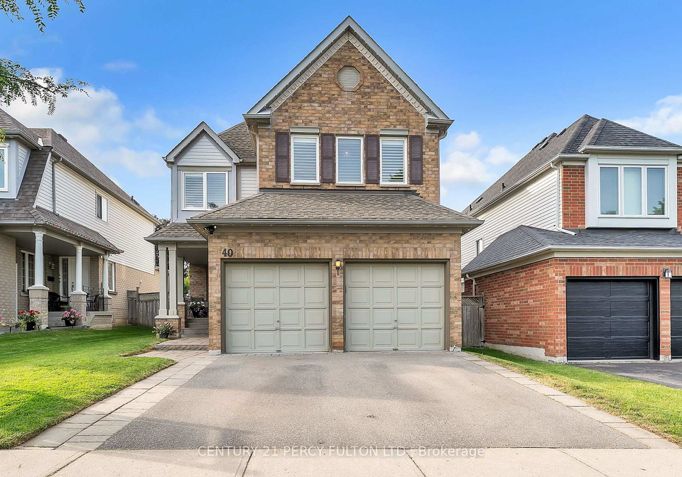 40-southwell-avenue-whitby-ontario-e13557976