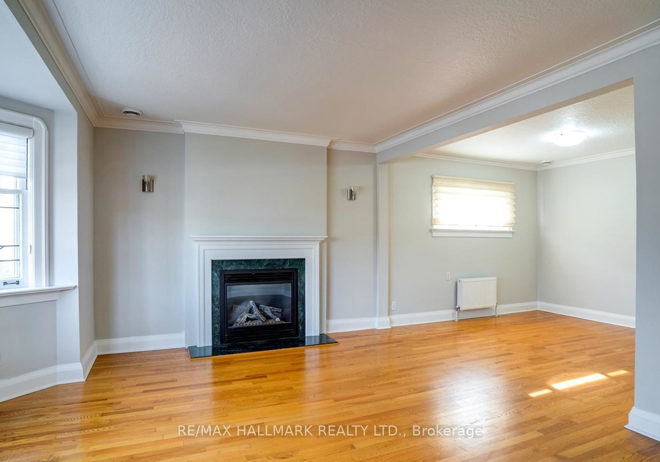 62-lankin-boulevard-toronto-east-york-ontario-e13558086