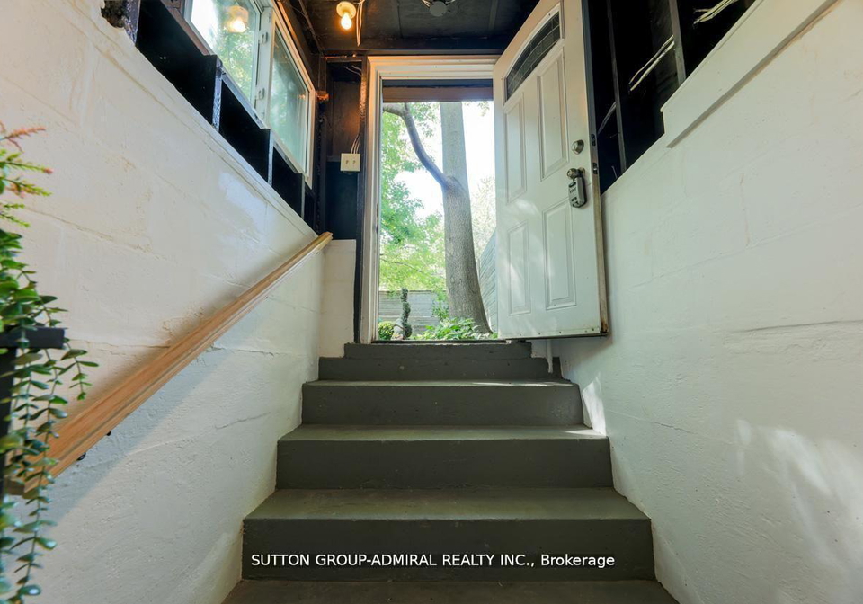 70-carlaw-avenue-toronto-toronto-ontario-e13558358