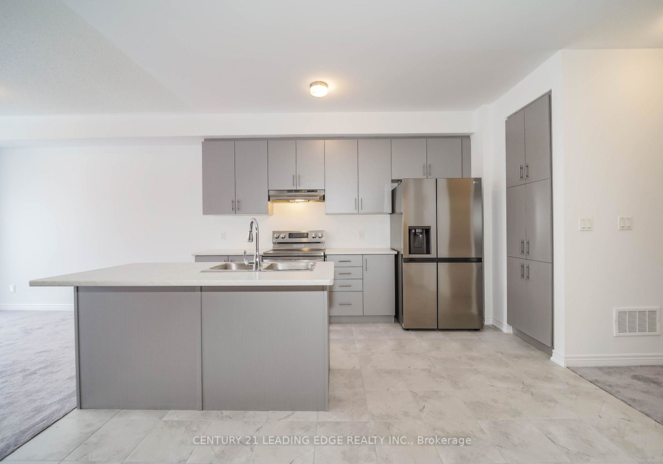 2030-verne-bowen-street-oshawa-ontario-e13558388