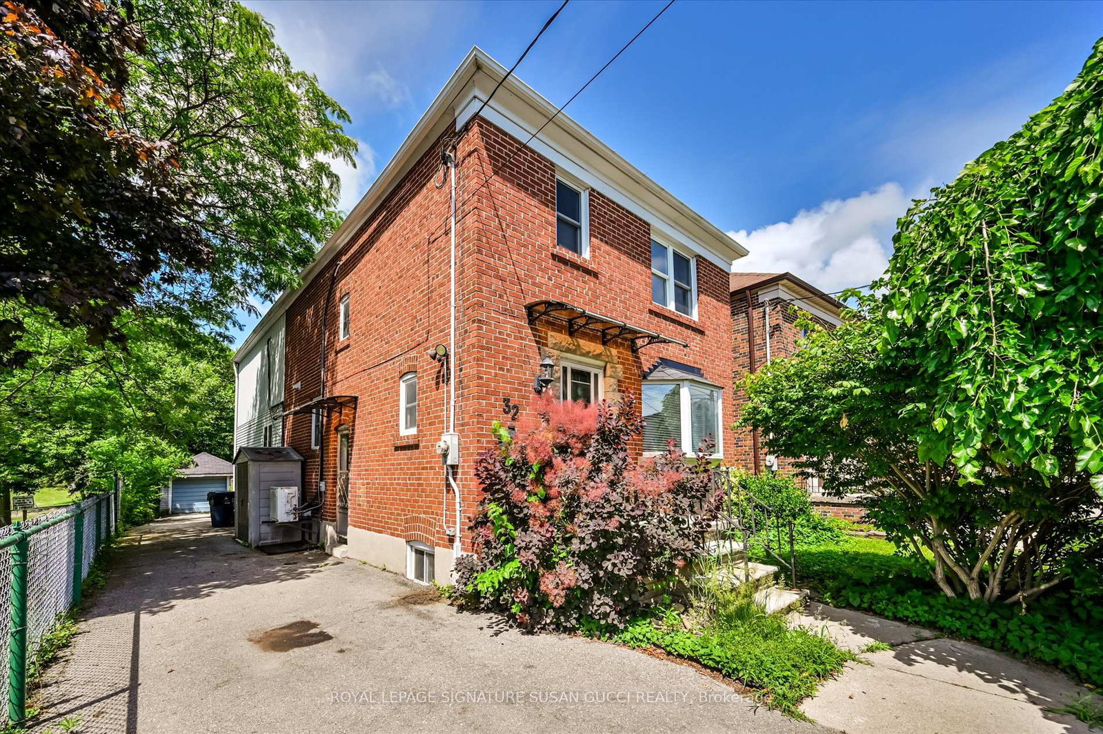32-marilyn-crescent-toronto-east-york-ontario-e13558844
