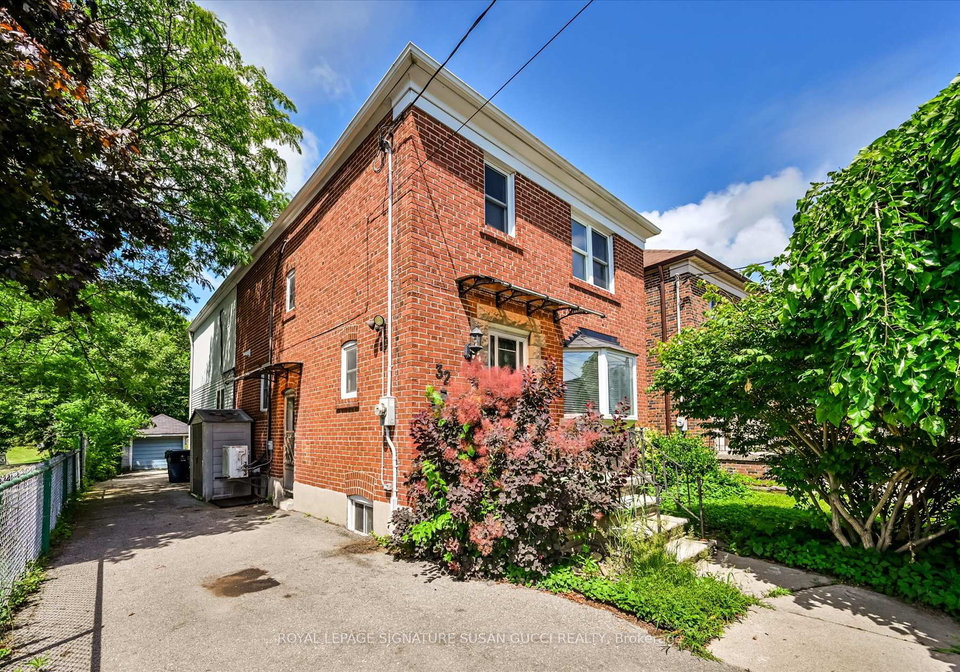 32-marilyn-crescent-toronto-east-york-ontario-e13558844