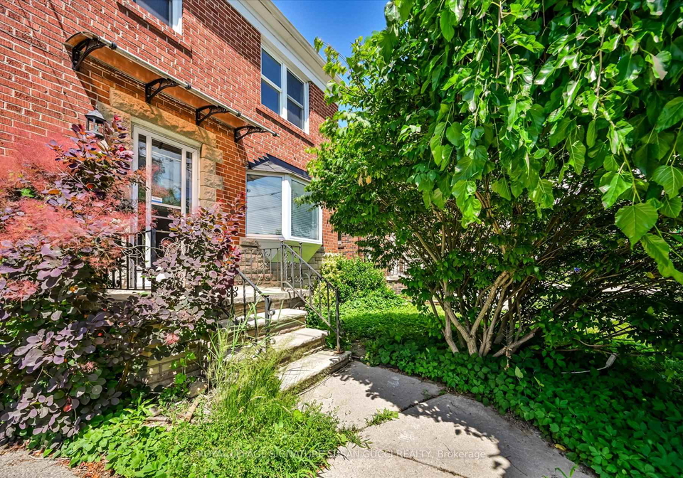 32-marilyn-crescent-toronto-east-york-ontario-e13558844