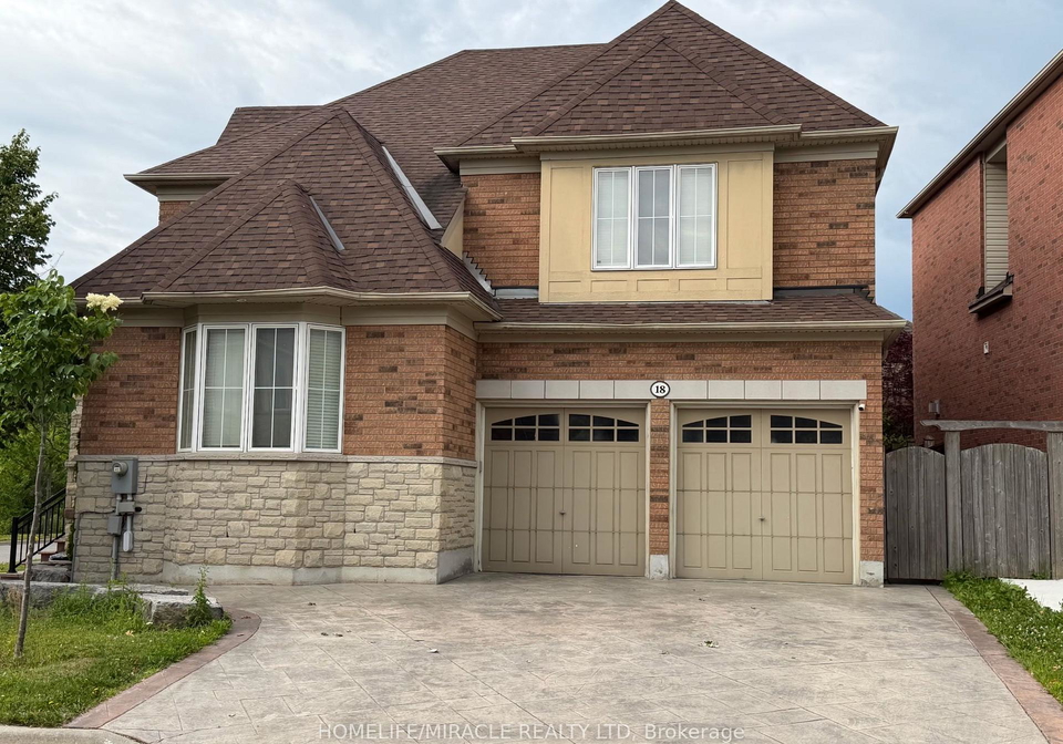 18-portelli-crescent-ajax-ontario-e13559422