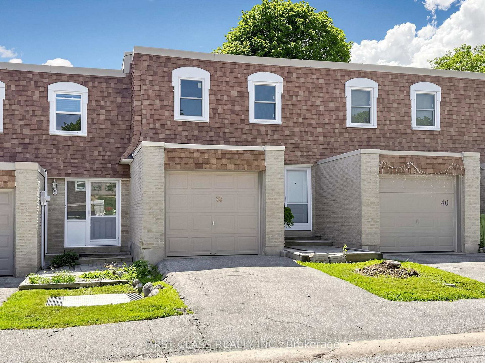 850-huntingwood-drive-toronto-scarborough-ontario-e13559456
