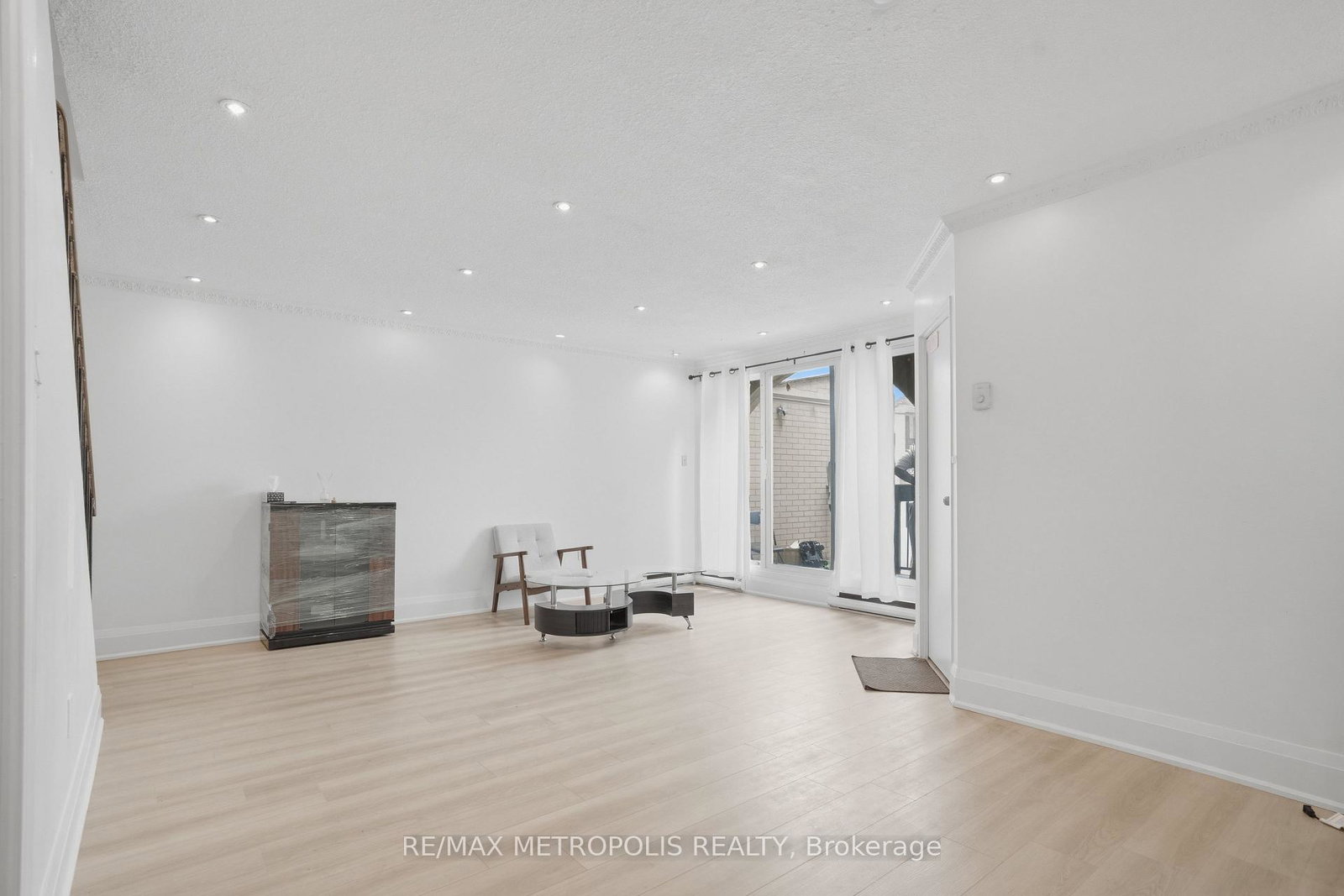 100-mornelle-court-toronto-scarborough-ontario-e13559496