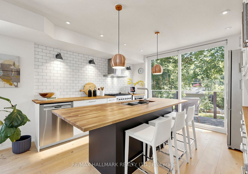 17-ingham-avenue-toronto-toronto-ontario-e13560076