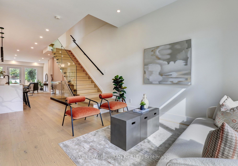 128-floyd-avenue-toronto-east-york-ontario-e13560172