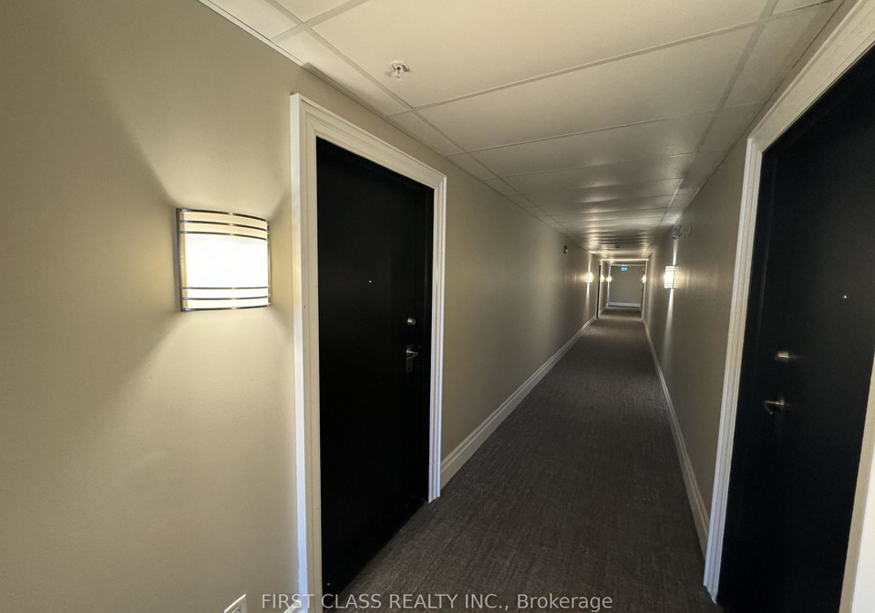 21-brookhouse-drive-clarington-ontario-e13561092