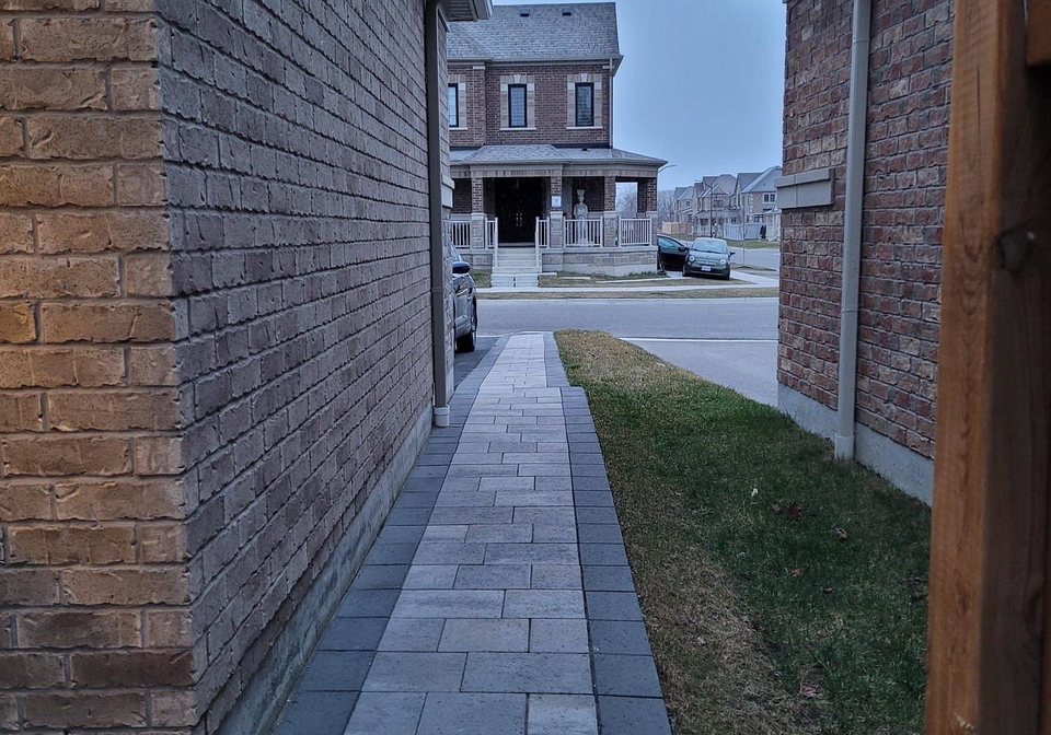 68-maskell-crescent-whitby-ontario-e13561120