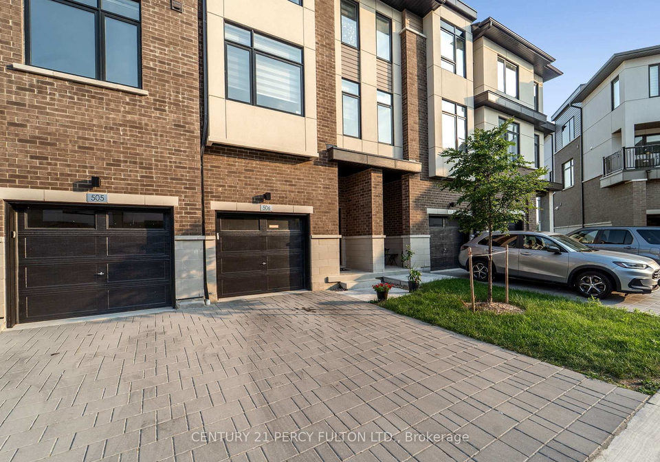 1695-dersan-street-pickering-ontario-e13561368