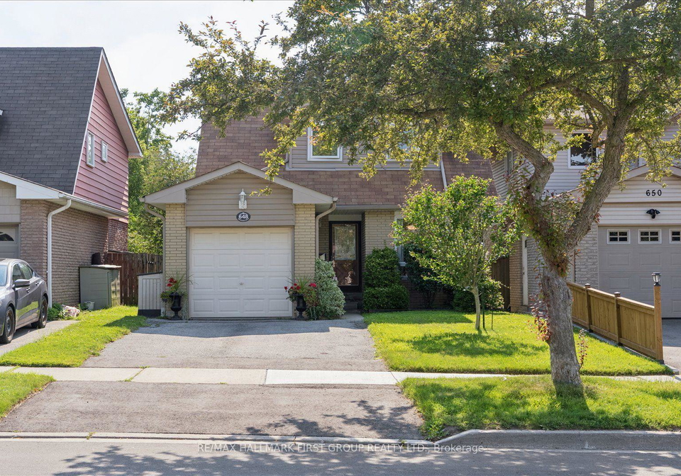 648-creekview-circle-pickering-ontario-e13561428