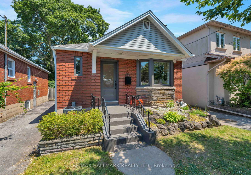 49-binswood-avenue-toronto-east-york-ontario-e13561512