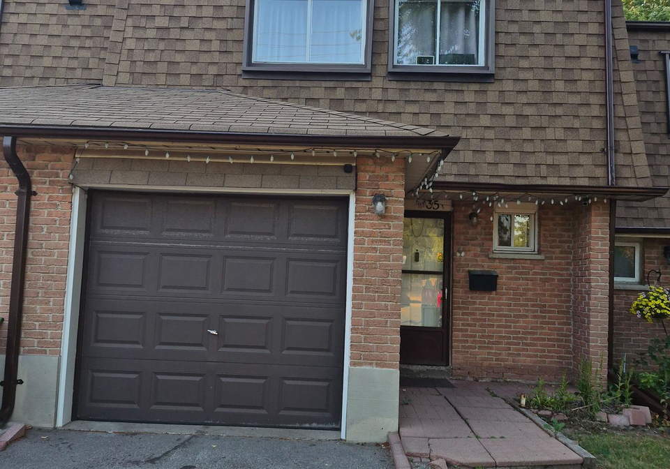 121-lamoreaux-drive-toronto-scarborough-ontario-e13561534