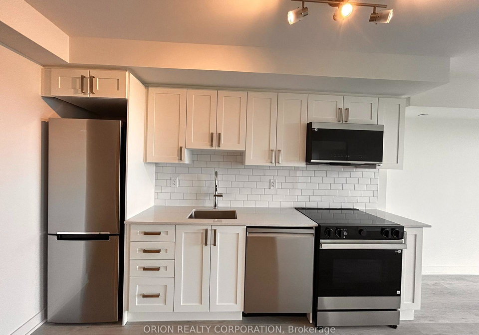 1010-sandy-beach-road-pickering-ontario-e13562024