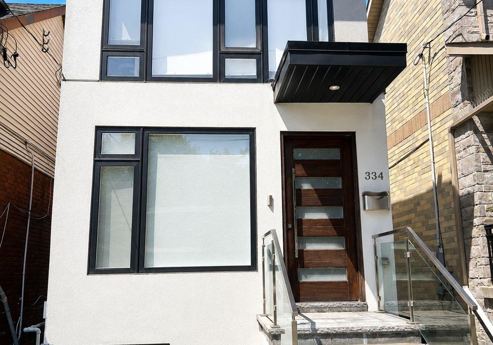 334-monarch-park-avenue-toronto-east-york-ontario-e13562168