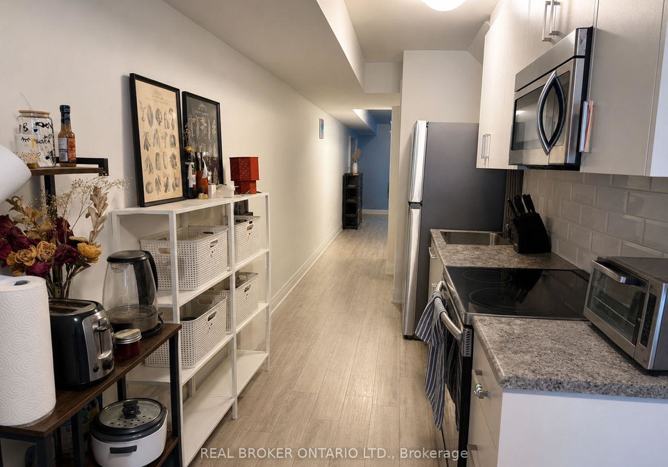 334-monarch-park-avenue-toronto-east-york-ontario-e13562168