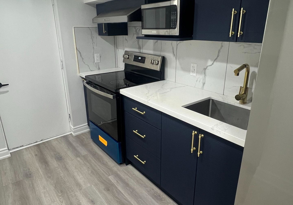 1223-plymouth-drive-oshawa-ontario-e13562398