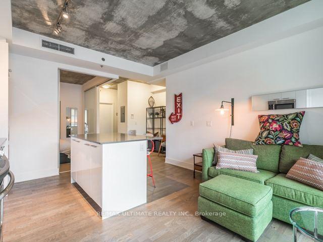 630-queen-street-e-toronto-toronto-ontario-e13562688