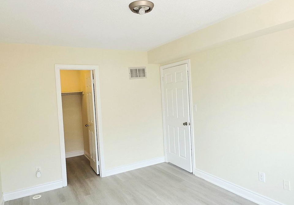 1795-markham-road-e-toronto-scarborough-ontario-e13563082
