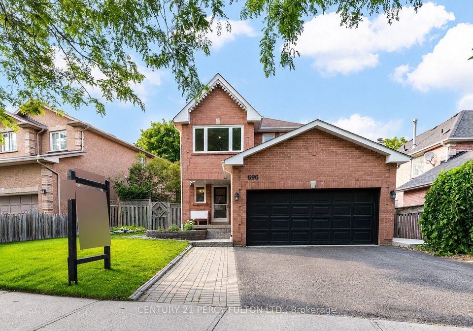 696-lamour-road-pickering-ontario-e13563276