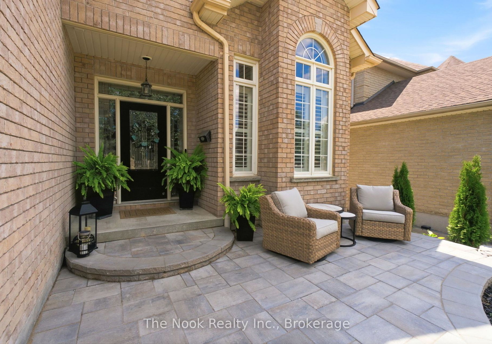 366-travail-avenue-oshawa-ontario-e13563496
