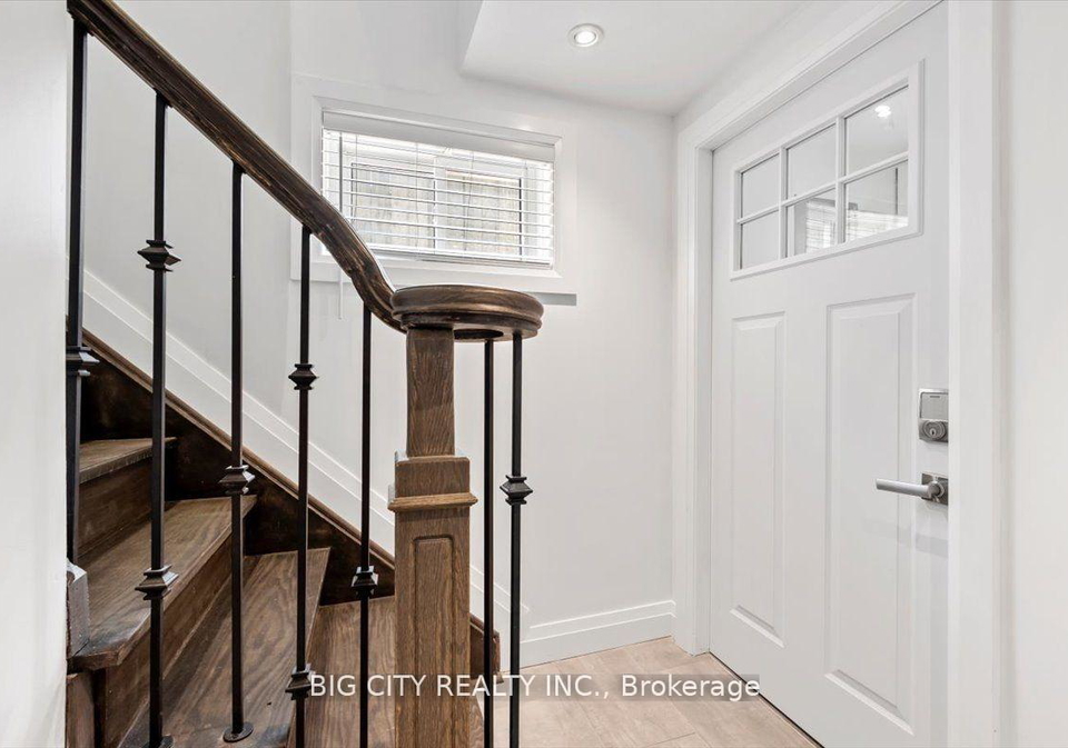 18-wexford-boulevard-toronto-scarborough-ontario-e13563696
