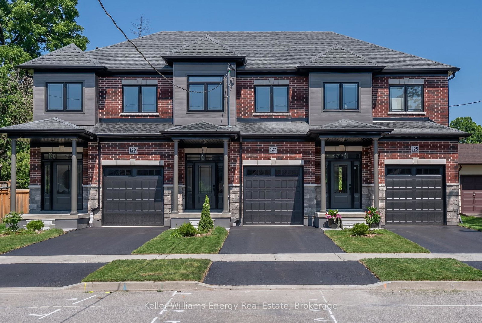 127-hickory-street-n-whitby-ontario-e13563714