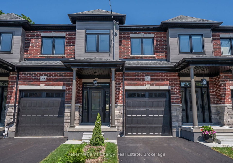127-hickory-street-n-whitby-ontario-e13563714
