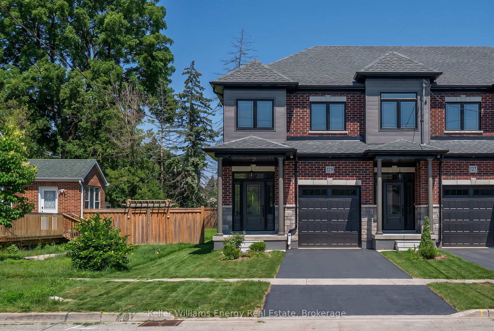 129-hickory-street-n-whitby-ontario-e13563722