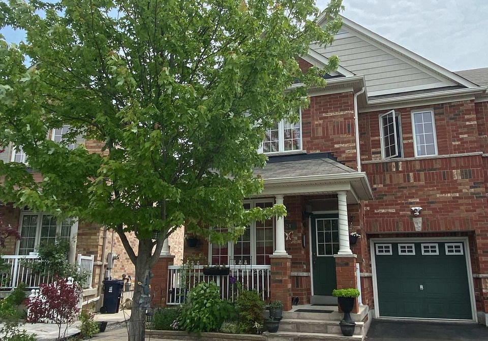24-dairy-drive-toronto-scarborough-ontario-e13564144