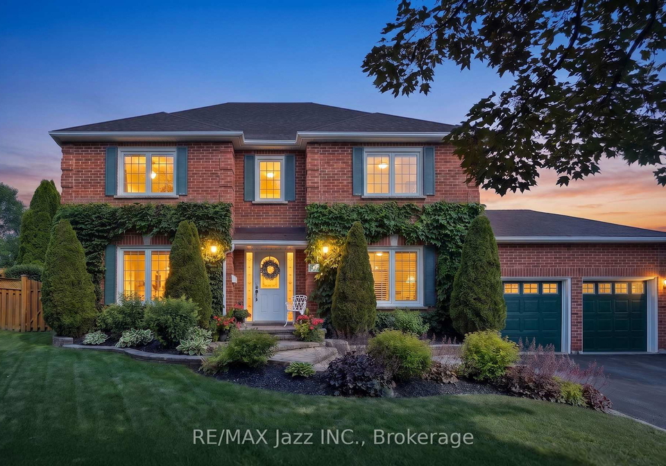 48-butterfield-crescent-whitby-ontario-e13565226