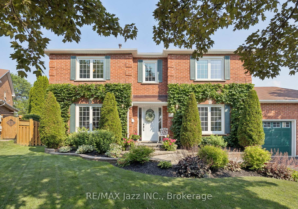 48-butterfield-crescent-whitby-ontario-e13565226