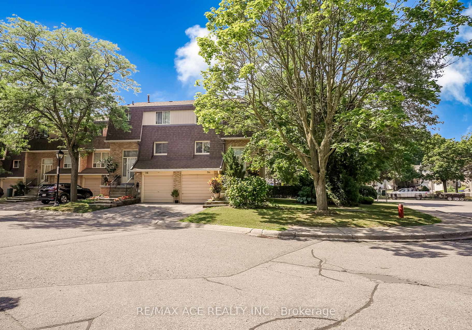 371-orton-park-road-toronto-scarborough-ontario-e13565566